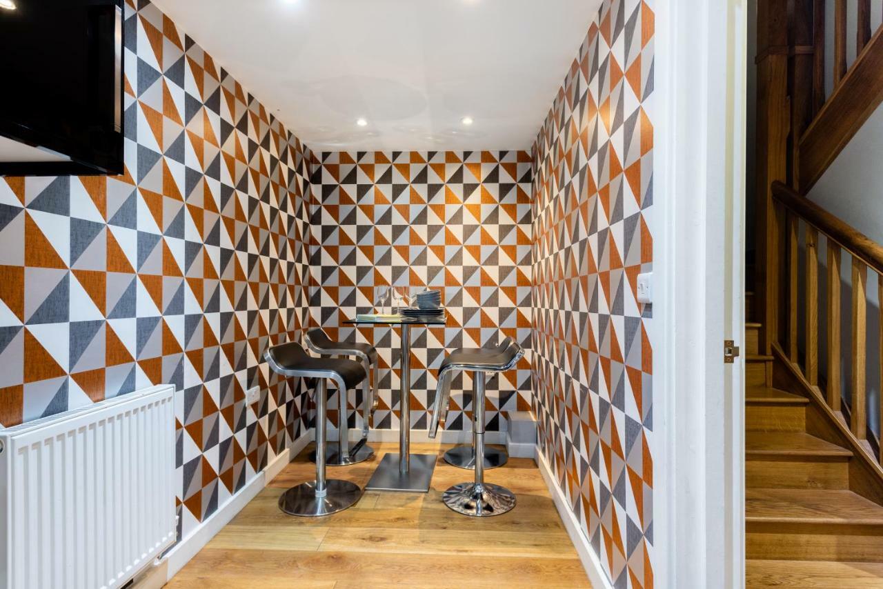 The Norfolk Maisonette - Lovely 4Bdr Mews ลอนดอน ภายนอก รูปภาพ